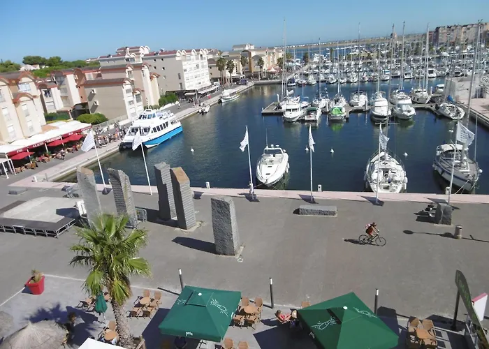 Appartamento **gruissan : T2 Cosy Avec Piscine, Parking Privé, Proche Et Commerces** - Fr-1-796-8 Gruissan