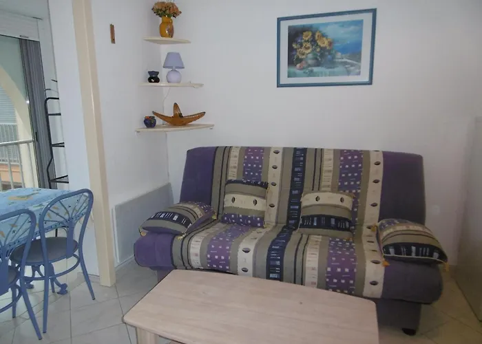 **gruissan : T2 Cosy Avec Piscine, Parking Prive, Proche Et Commerces** - Fr-1-796-8 Lejlighed